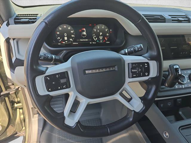 Used 2023 Land Rover Defender 110 SE AWD/4WD image 19