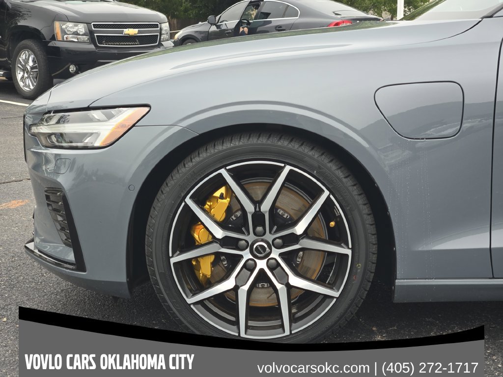 Certified 2024 Volvo V60 T8 Polestar AWD/4WD image 9