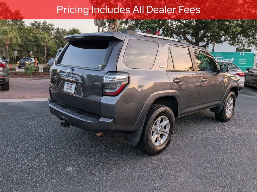 Certified 2022 Toyota 4Runner SR5 Premium w/ Moonroof Package AWD/4WD image 5