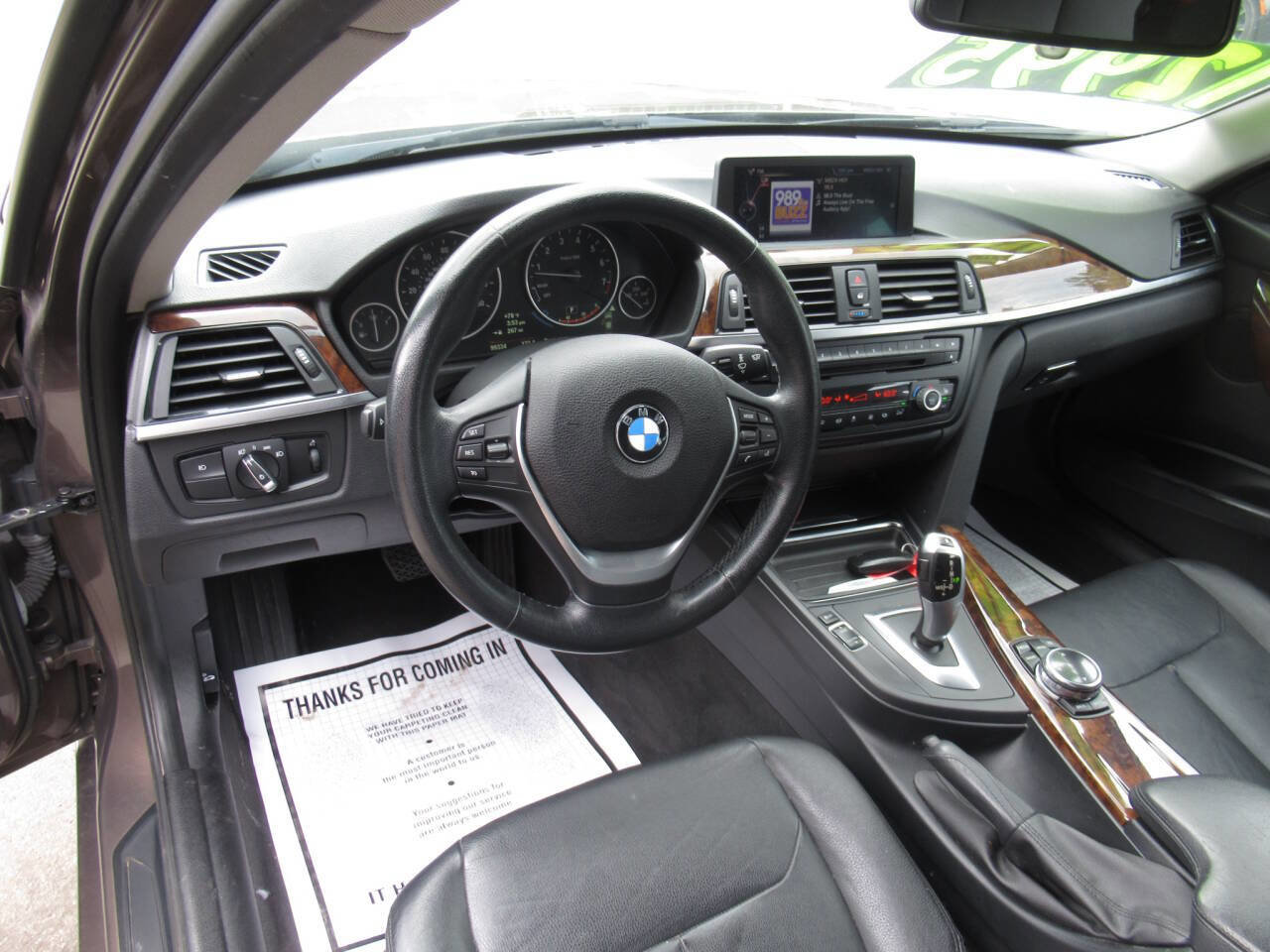 Used 2014 BMW 328i xDrive Sedan image 17