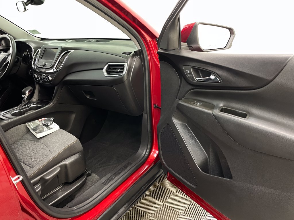 Certified 2023 Chevrolet Equinox LT FWD image 36