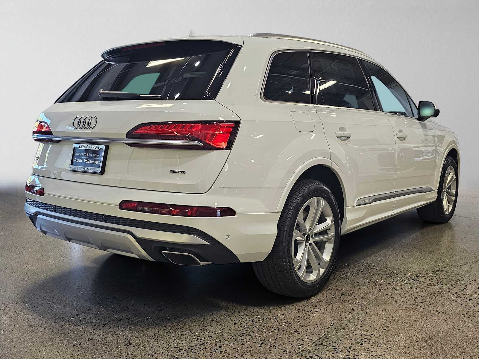 New 2026 Audi Q7 2.0T Premium Plus AWD/4WD image 3