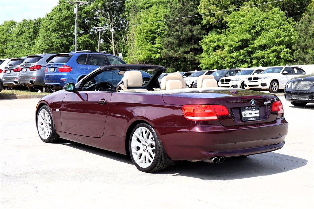 Used 2008 BMW 328i Convertible RWD image 8