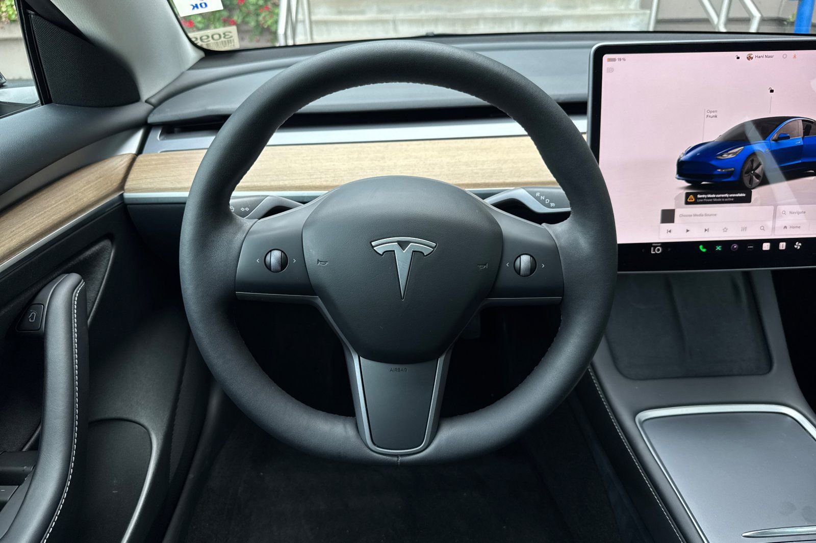 Used 2023 Tesla Model 3 Standard Range image 14