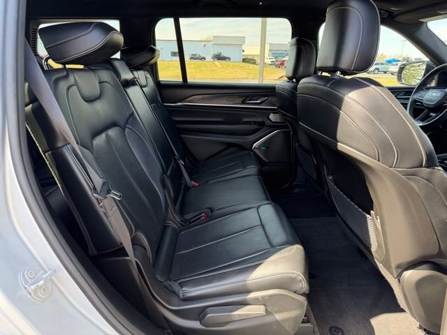 Used 2021 Jeep Grand Cherokee L Overland image 12