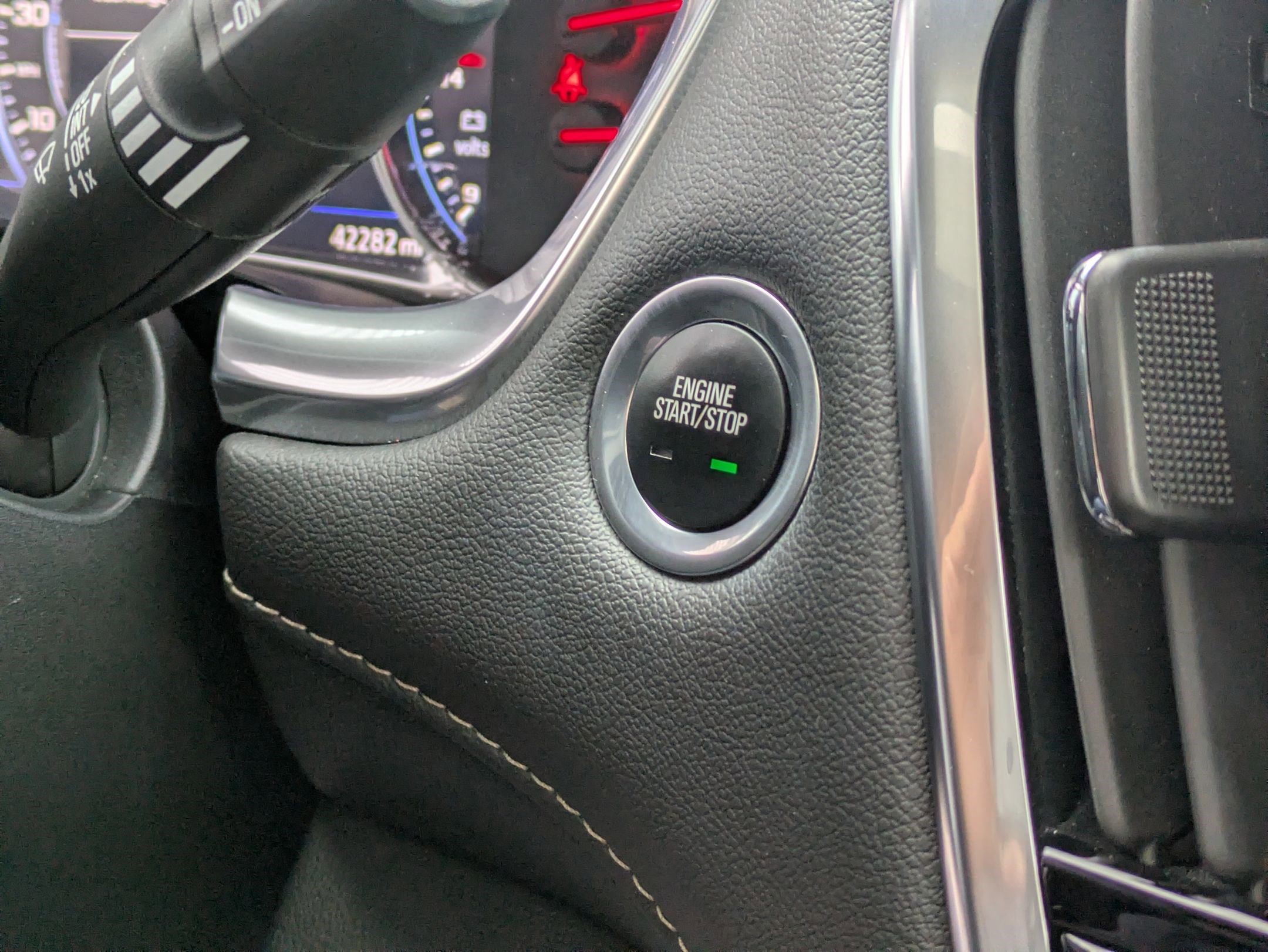 Used 2022 Chevrolet Traverse Premier w/ LPO, Floor Liner Package image 19