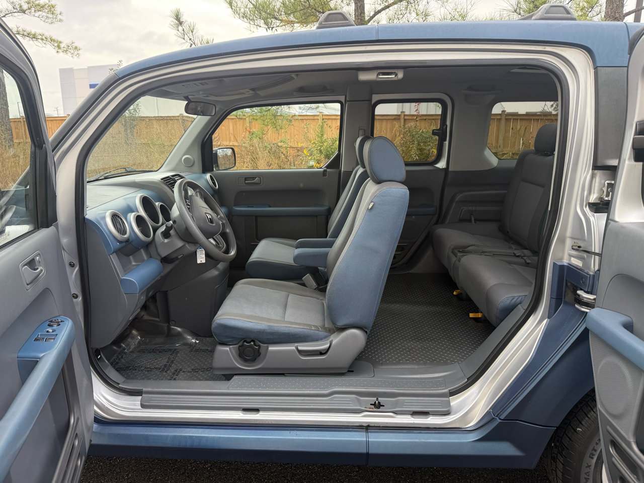 Used 2005 Honda Element EX image 14