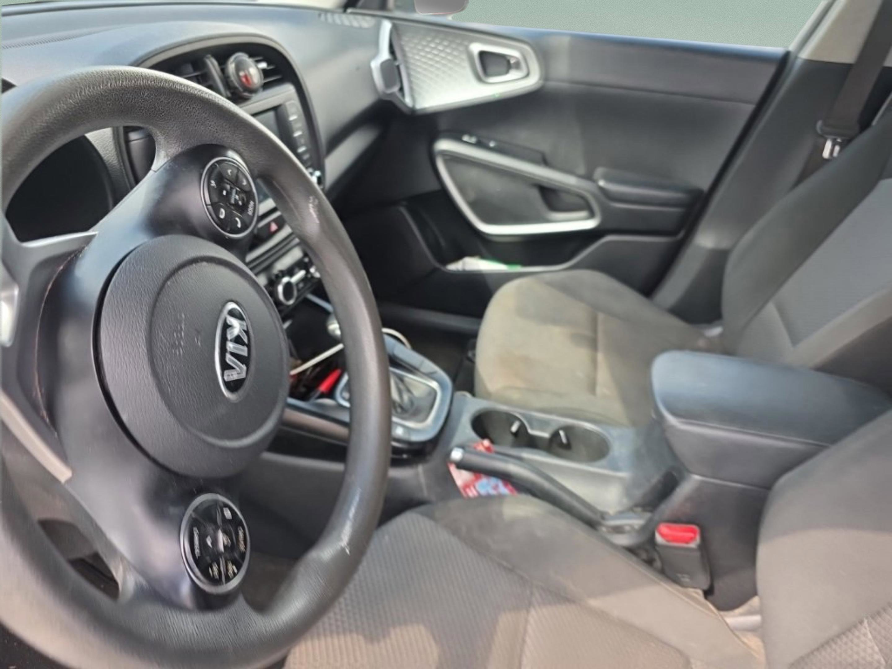 Used 2021 Kia Soul LX image 20