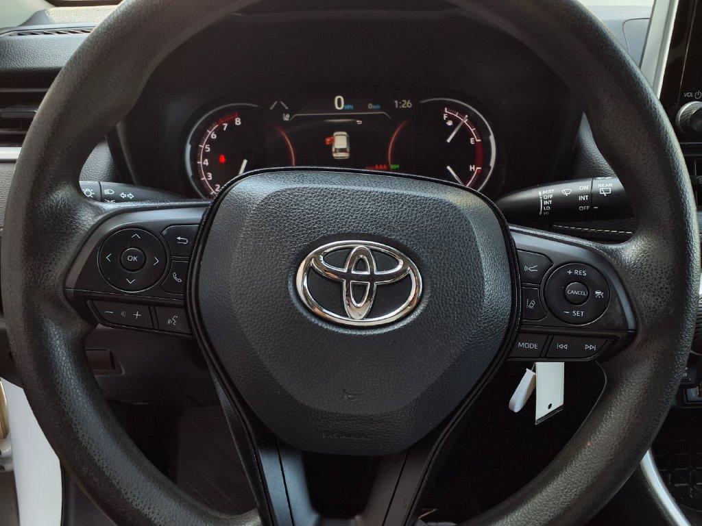 Certified 2024 Toyota RAV4 LE FWD image 14