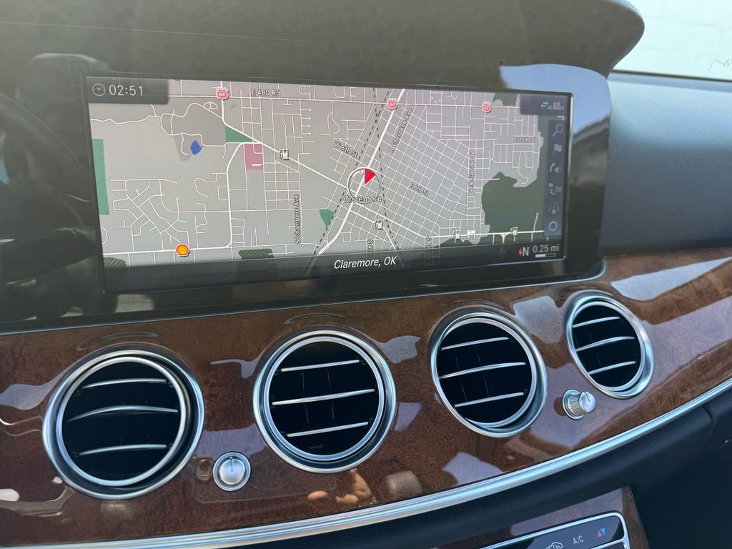 Used 2019 Mercedes-Benz E 450 4MATIC Wagon w/ Premium Package image 45