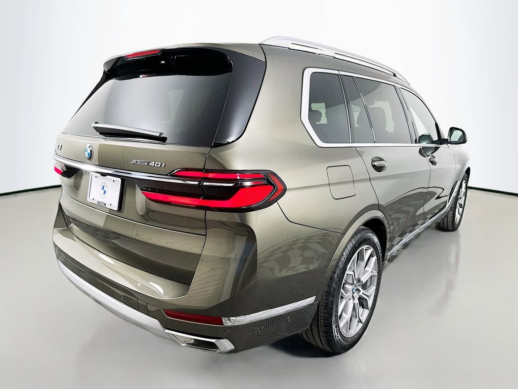 New 2026 BMW X7 xDrive40i w/ Premium Package image 5