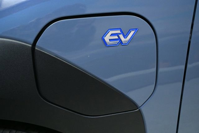 Used 2023 Subaru Solterra AWD image 15