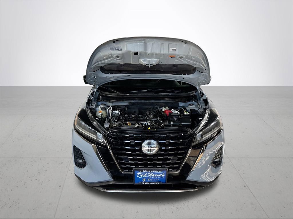 Used 2021 Nissan Kicks SR image 21
