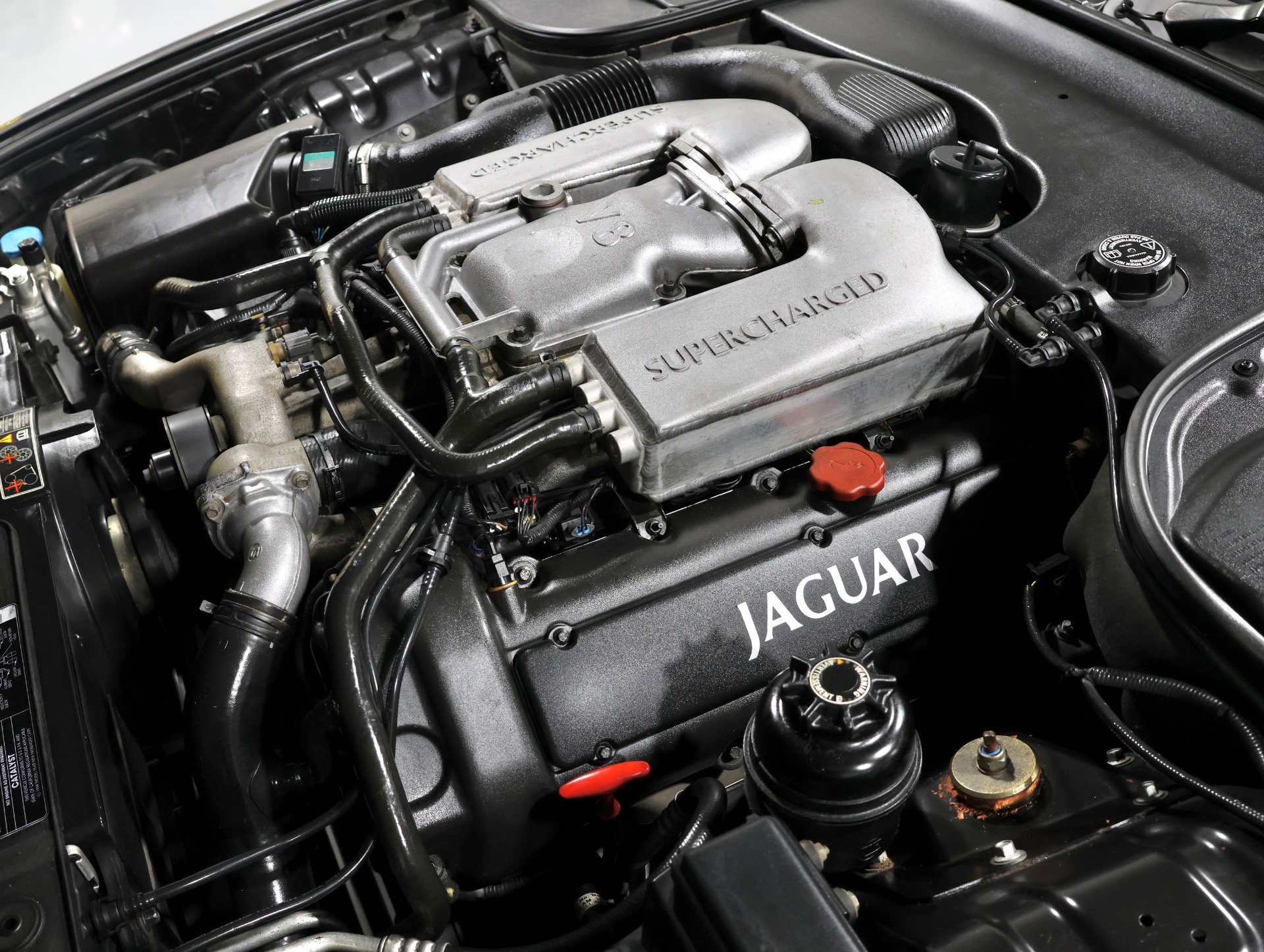 Used 1998 Jaguar XJ8 RWD image 73