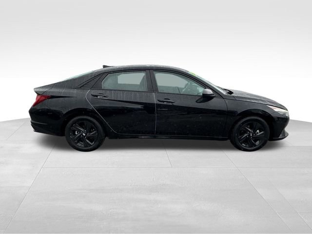 Used 2023 Hyundai Elantra Blue FWD image 26