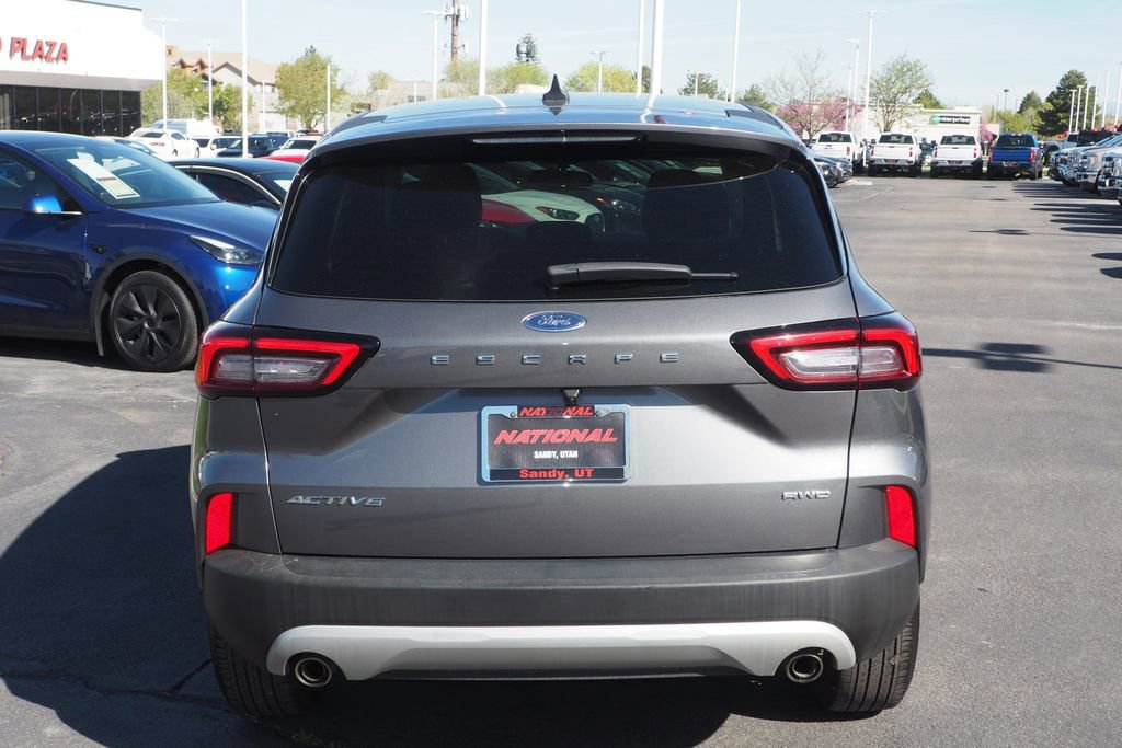 Used 2024 Ford Escape Active image 6