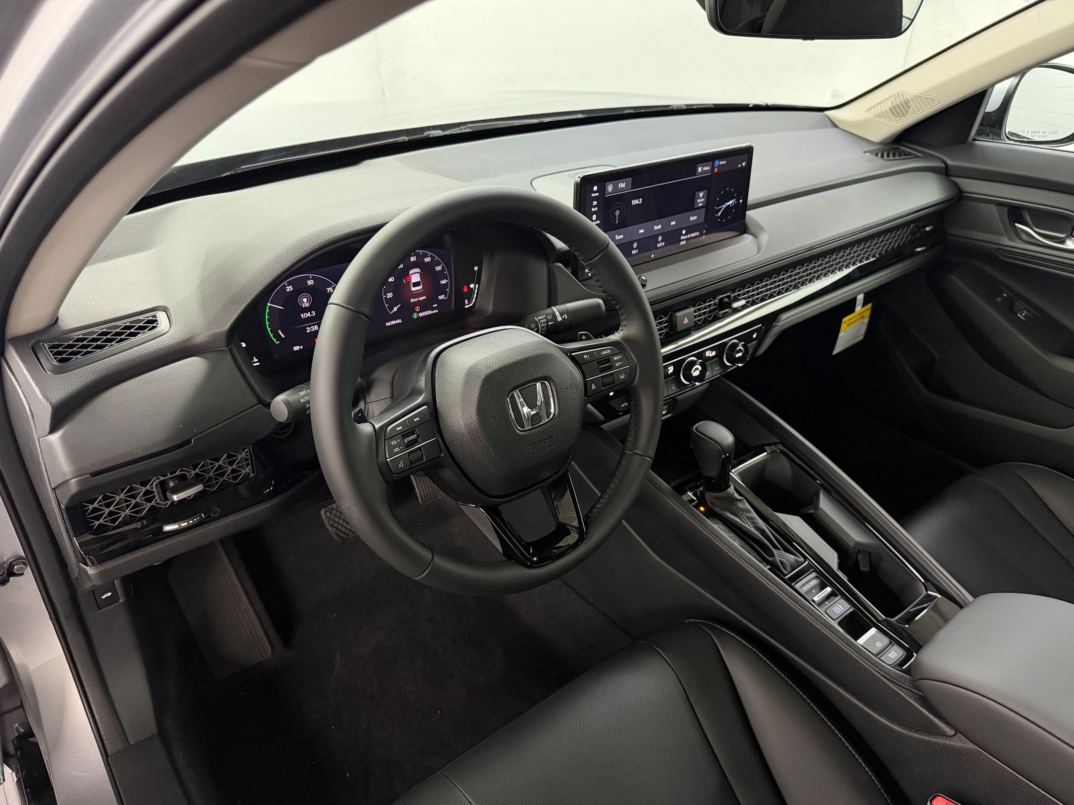 New 2026 Honda Accord EX-L image 4