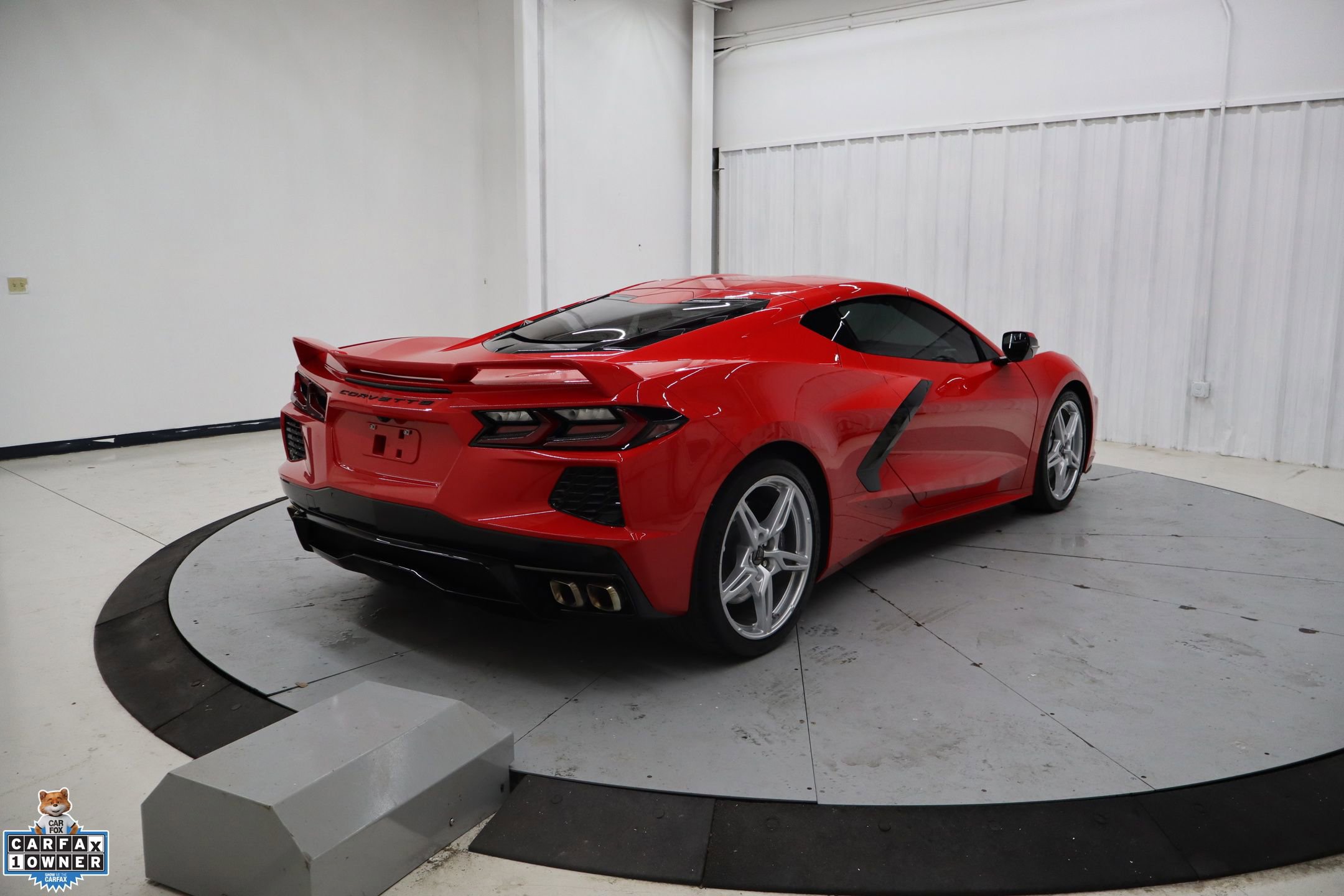 Used 2023 Chevrolet Corvette Stingray Coupe w/ Z51 Performance Package image 4