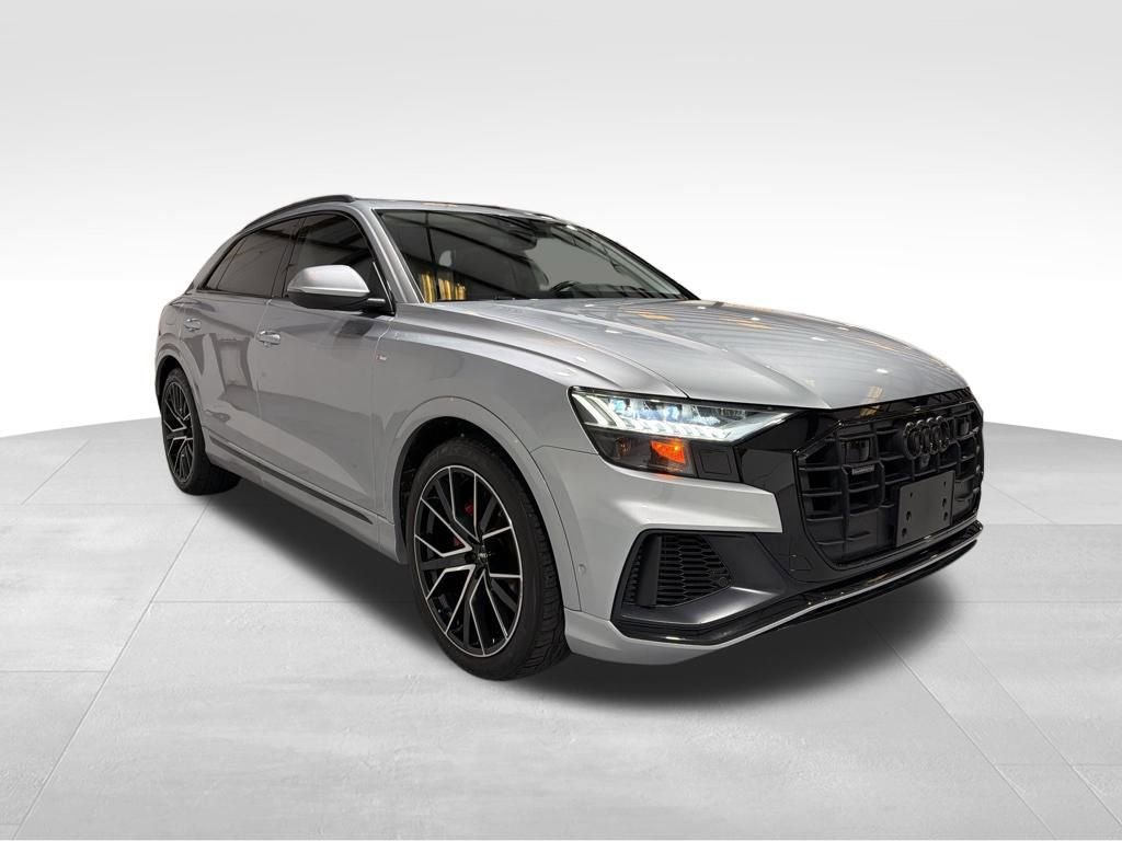 Used 2020 Audi Q8 Prestige w/ Prestige Package image 3