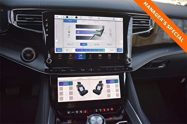 New 2025 Jeep Grand Wagoneer Series II Obsidian w/ Quick Order Packagew 28T image 24