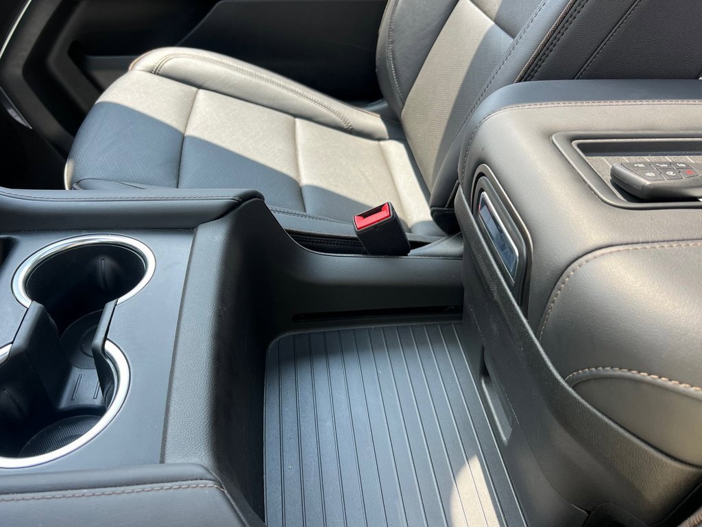 Used 2024 Chevrolet Tahoe High Country w/ Premium Package image 11