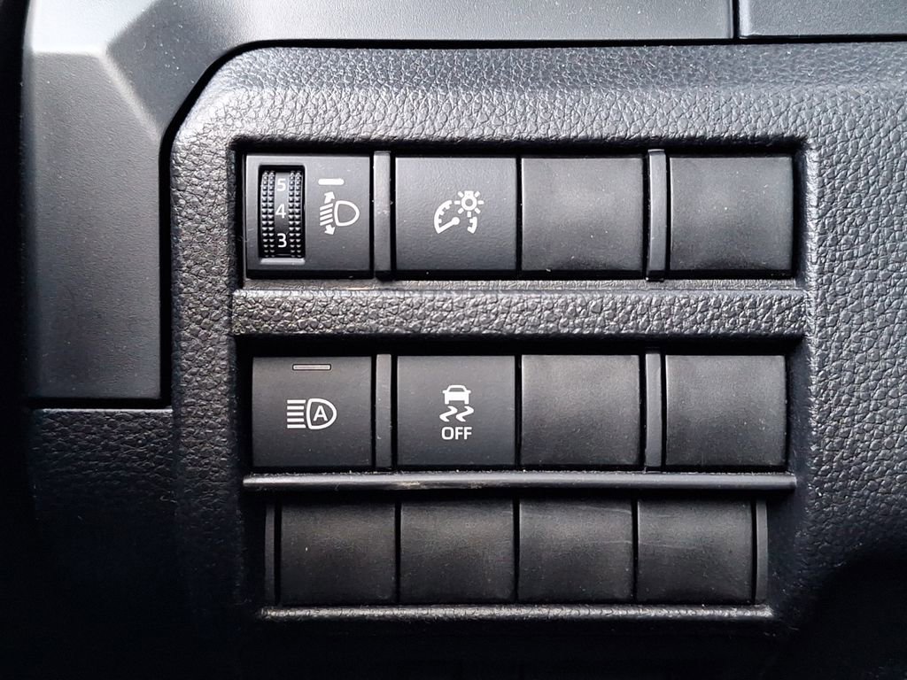 Used 2025 Toyota Tacoma SR RWD image 23