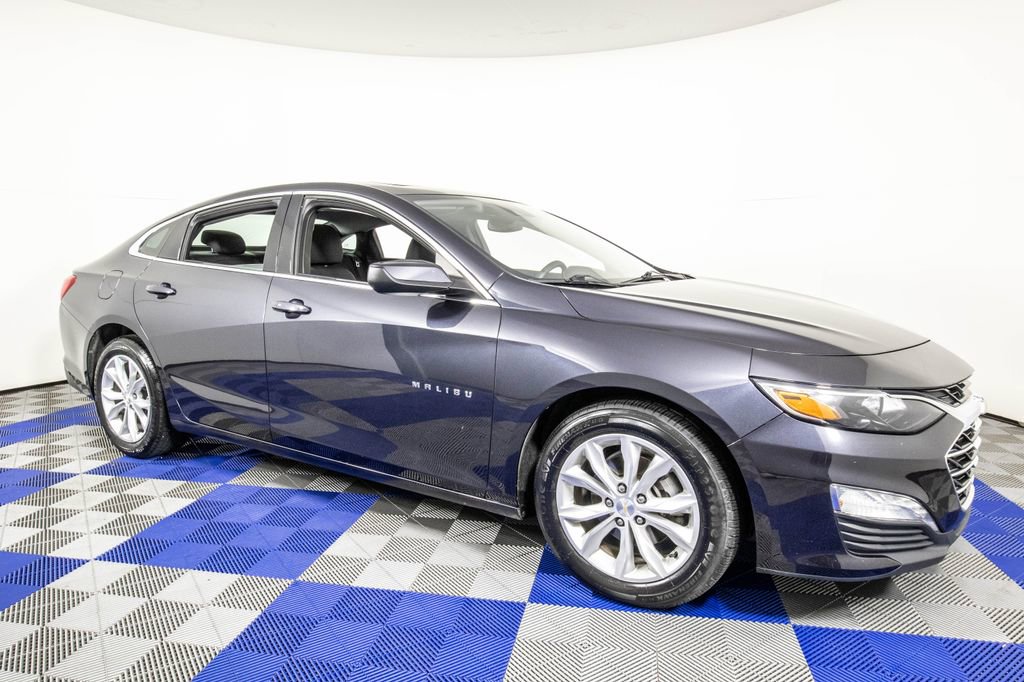 Used 2023 Chevrolet Malibu LT image 3