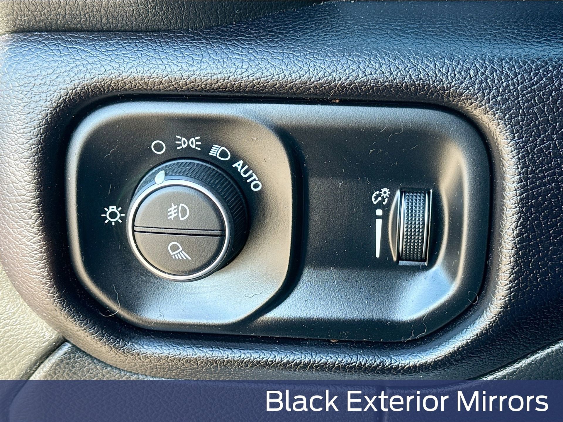 Used 2023 RAM 2500 Big Horn w/ Level 1 Equipment Group image 15