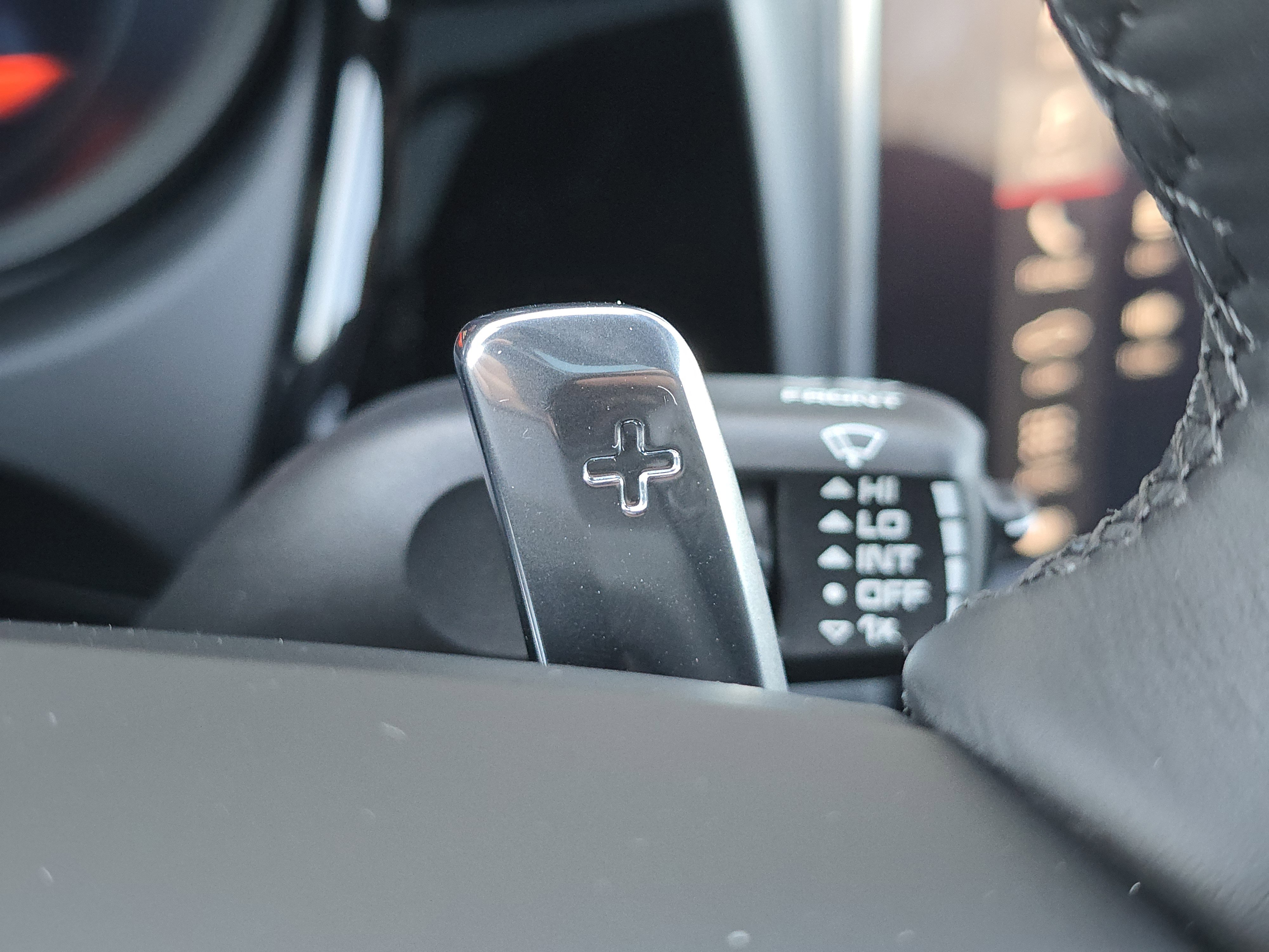 New 2026 Porsche Macan S image 25