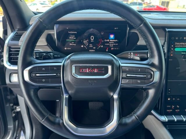 Used 2026 GMC Acadia Elevation w/ Elevation Premium Package FWD image 15