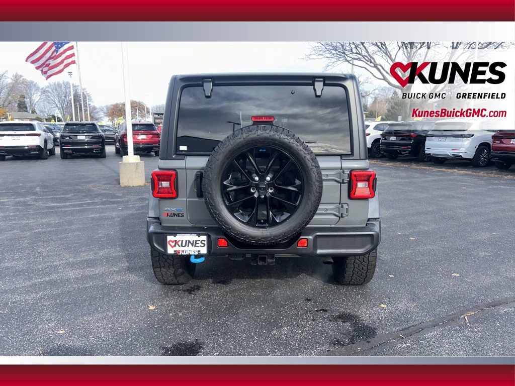 Used 2022 Jeep Wrangler Unlimited Sahara 4xe w/ Cold Weather Group image 6