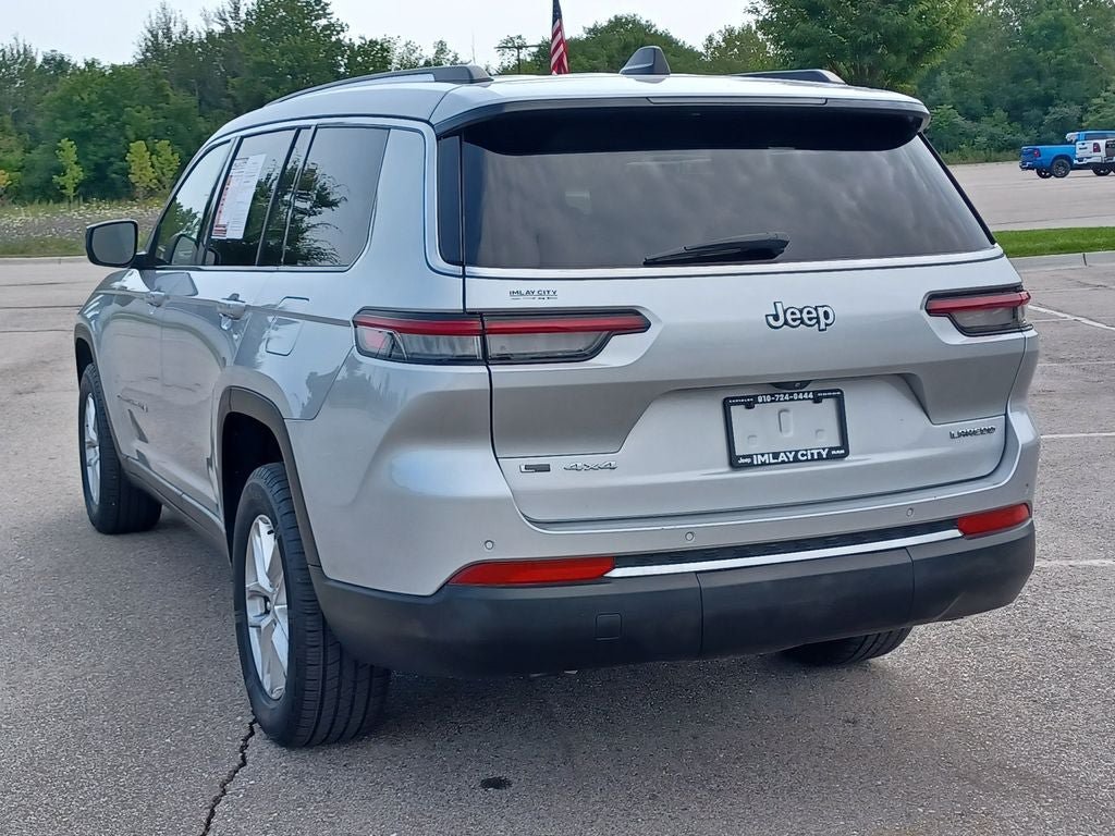 Used 2022 Jeep Grand Cherokee L Laredo w/ Luxury Tech Group I AWD/4WD image 3