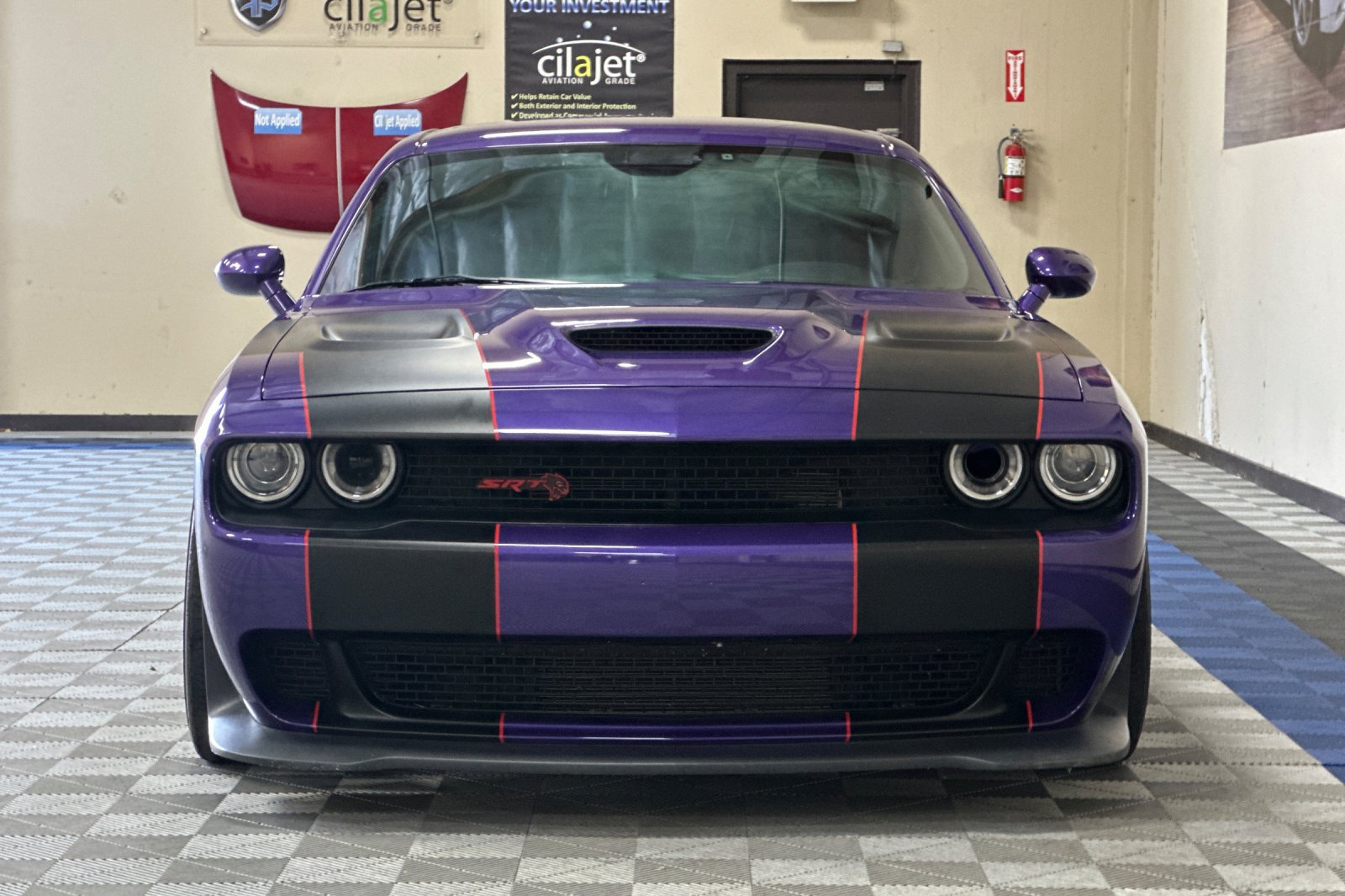 Used 2016 Dodge Challenger SRT Hellcat RWD image 9