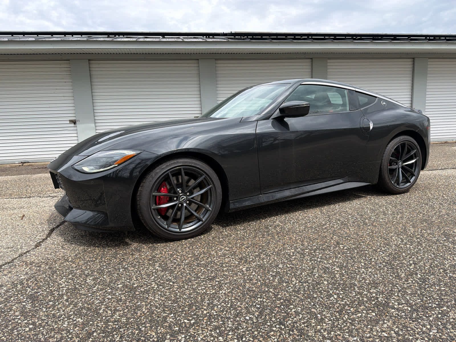 Used 2024 Nissan Z Performance w/ Floor Mat Package RWD image 2