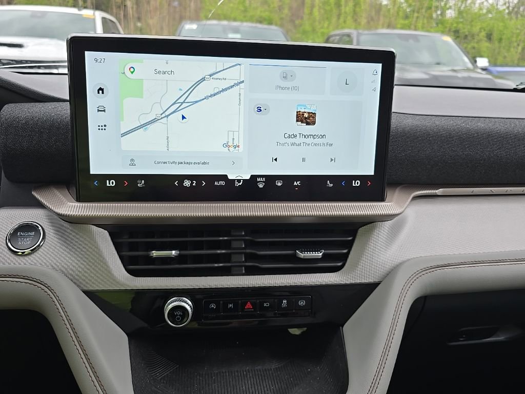 Used 2025 Ford Explorer Active w/ Active Comfort Package image 25