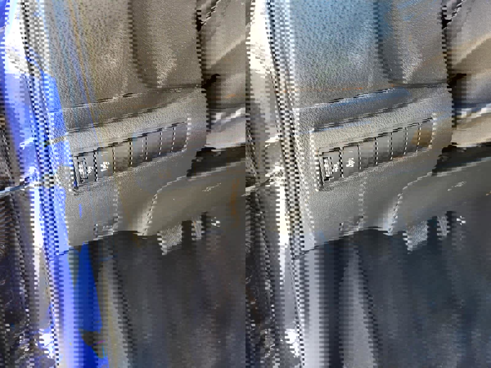 Used 2022 Toyota Corolla SE image 15