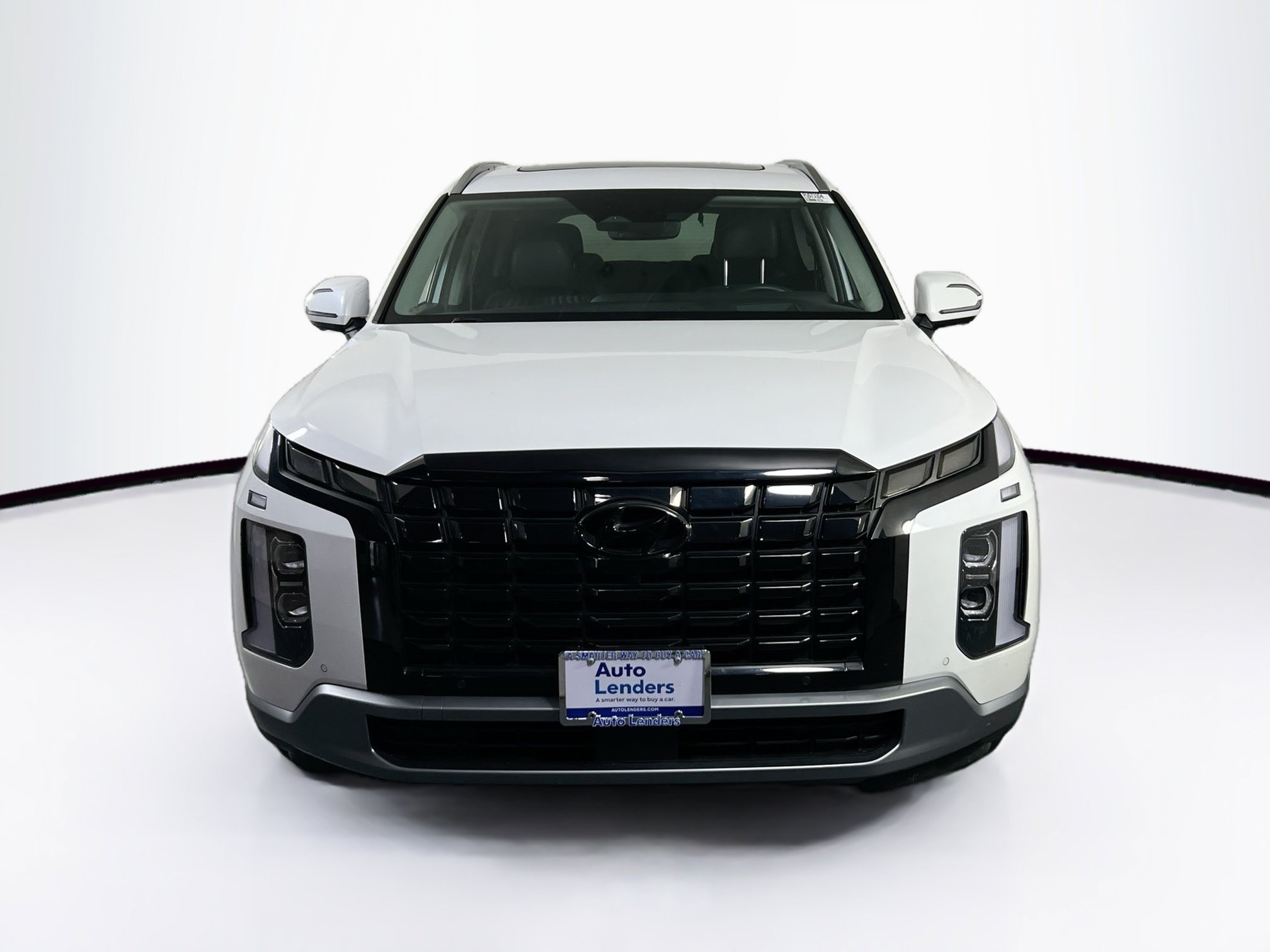 Used 2023 Hyundai Palisade Limited w/ Winter Package AWD/4WD image 2