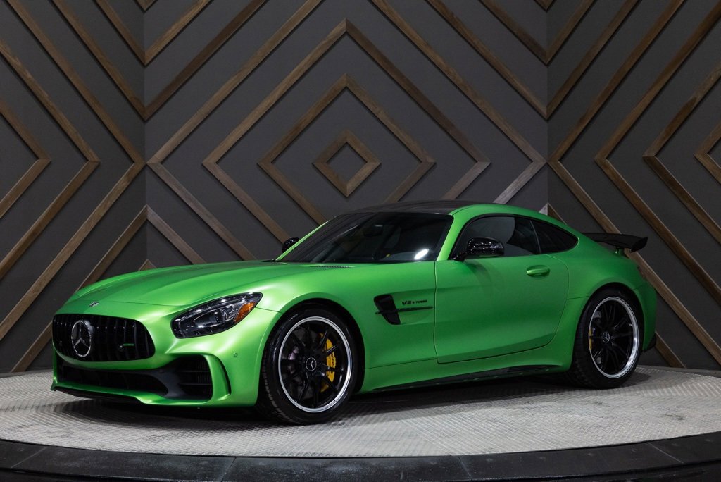 Used 2018 Mercedes-Benz AMG GT R image 22