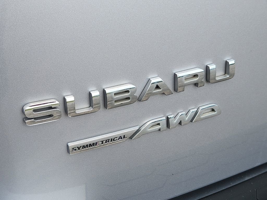 Used 2023 Subaru Crosstrek 2.5i Limited AWD/4WD image 8