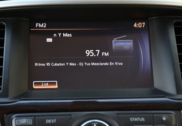 Used 2016 Nissan Pathfinder SL w/ SL Tech Package image 15