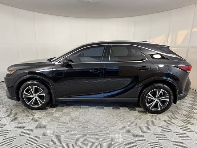 Used 2024 Lexus RX 350 Premium w/ Accessory Package AWD/4WD image 3