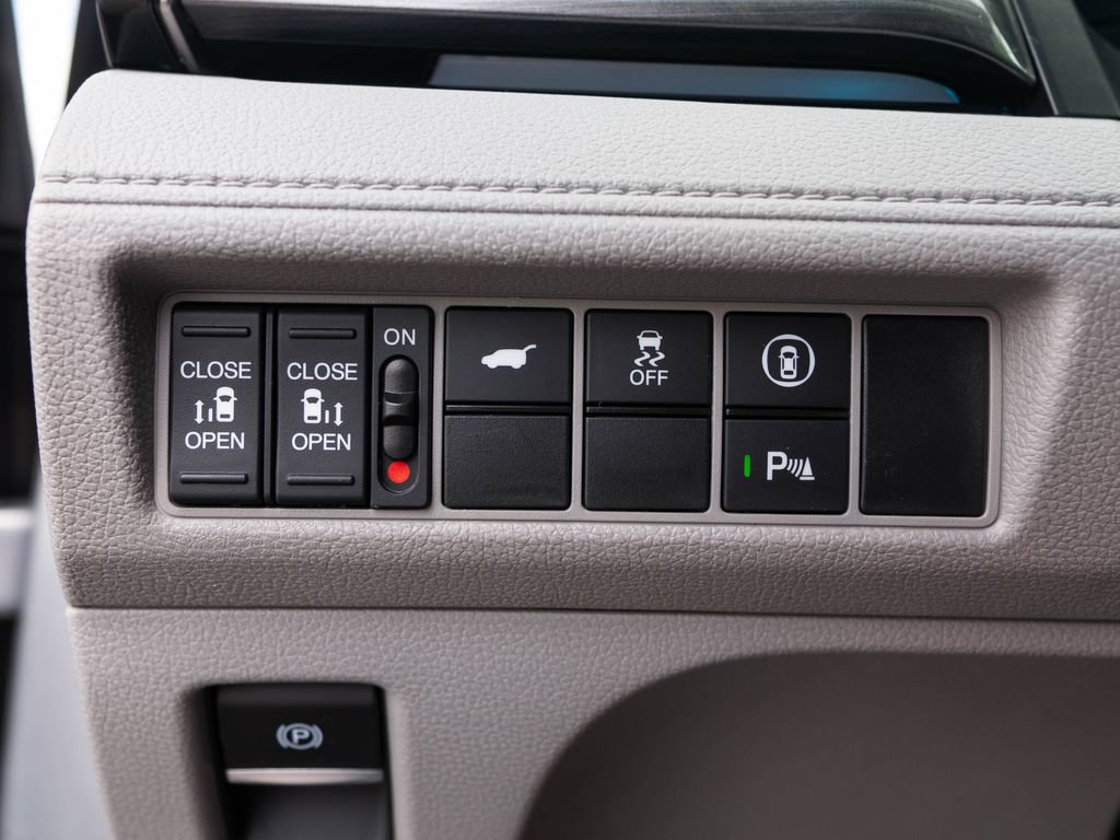 Used 2024 Honda Odyssey Elite image 30
