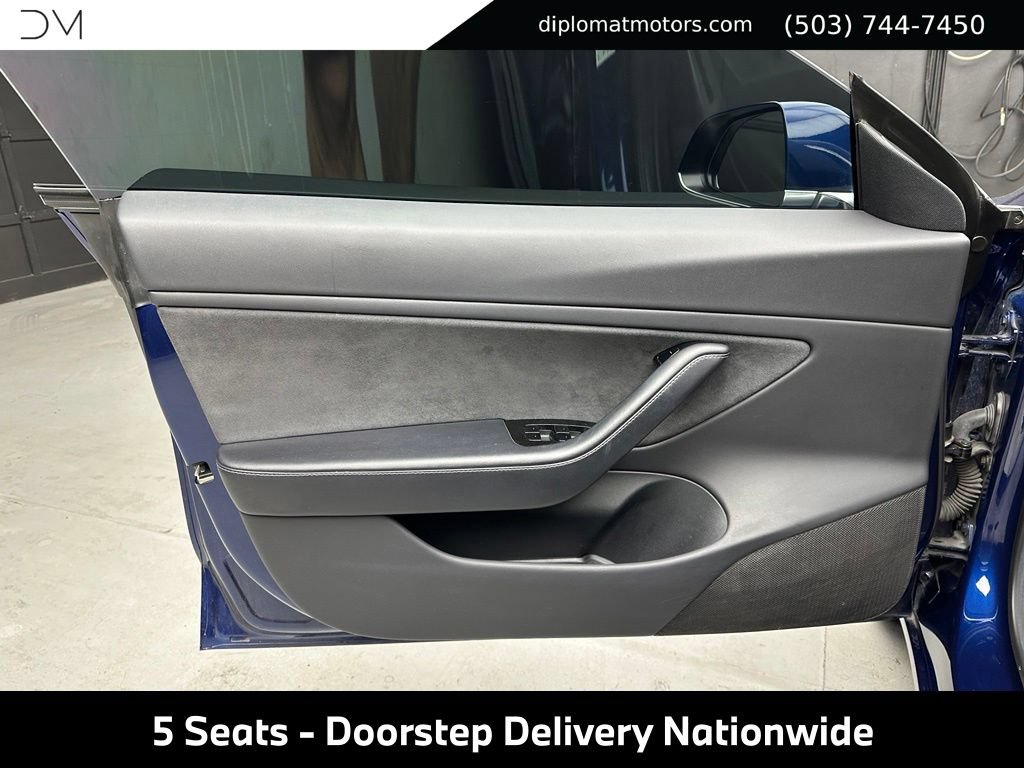 Used 2018 Tesla Model 3 Long Range RWD image 24