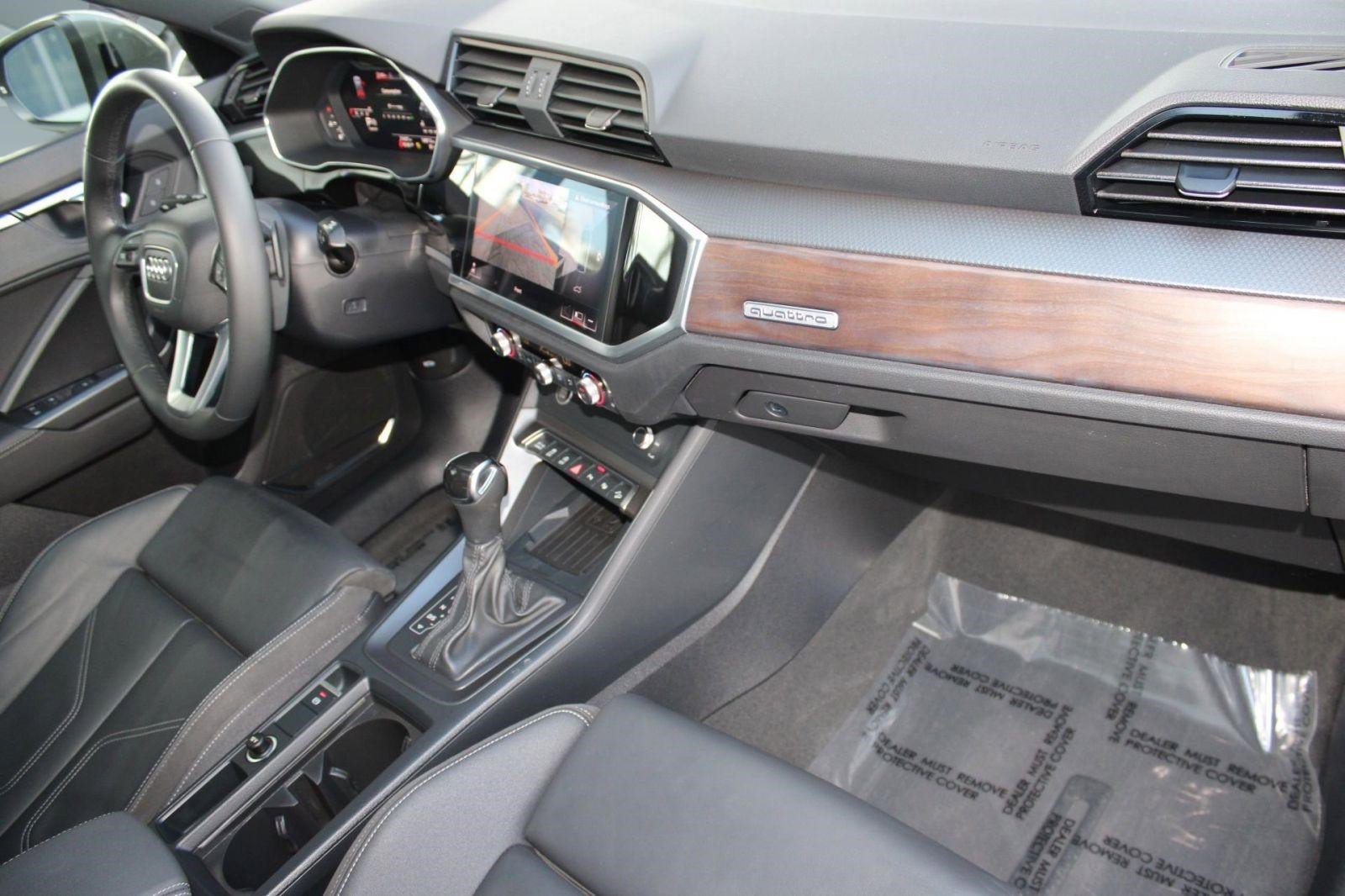 Used 2021 Audi Q3 2.0T Premium Plus image 34