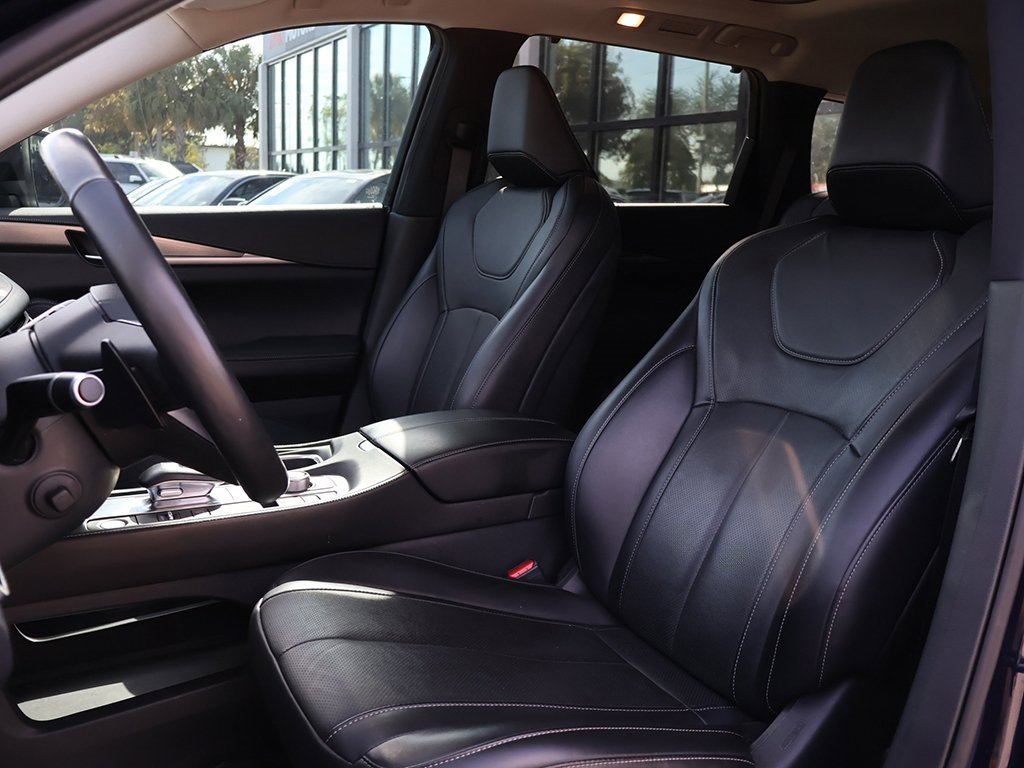 Used 2023 INFINITI QX60 Luxe w/ Cargo Package image 38