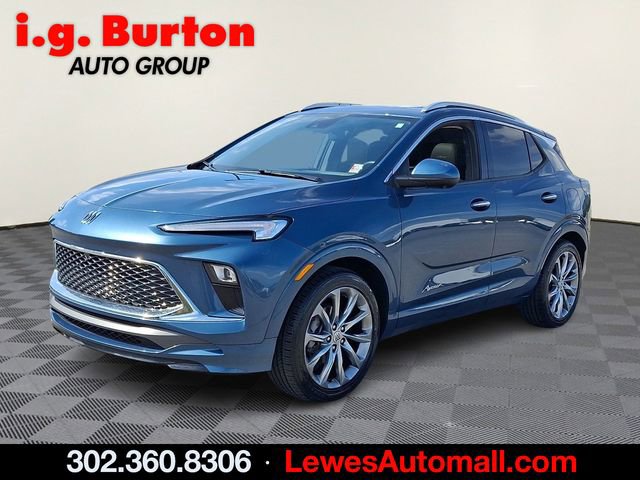 Used 2024 Buick Encore GX Avenir w/ Avenir Technology Package image 3