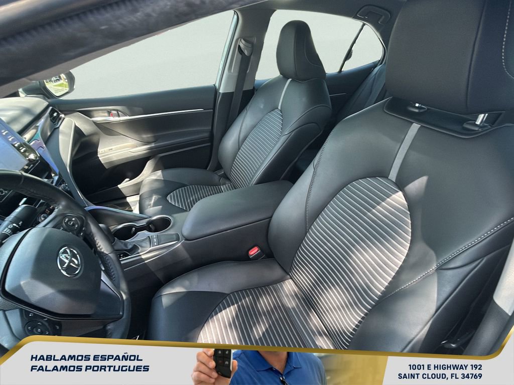 Used 2023 Toyota Camry SE FWD image 14