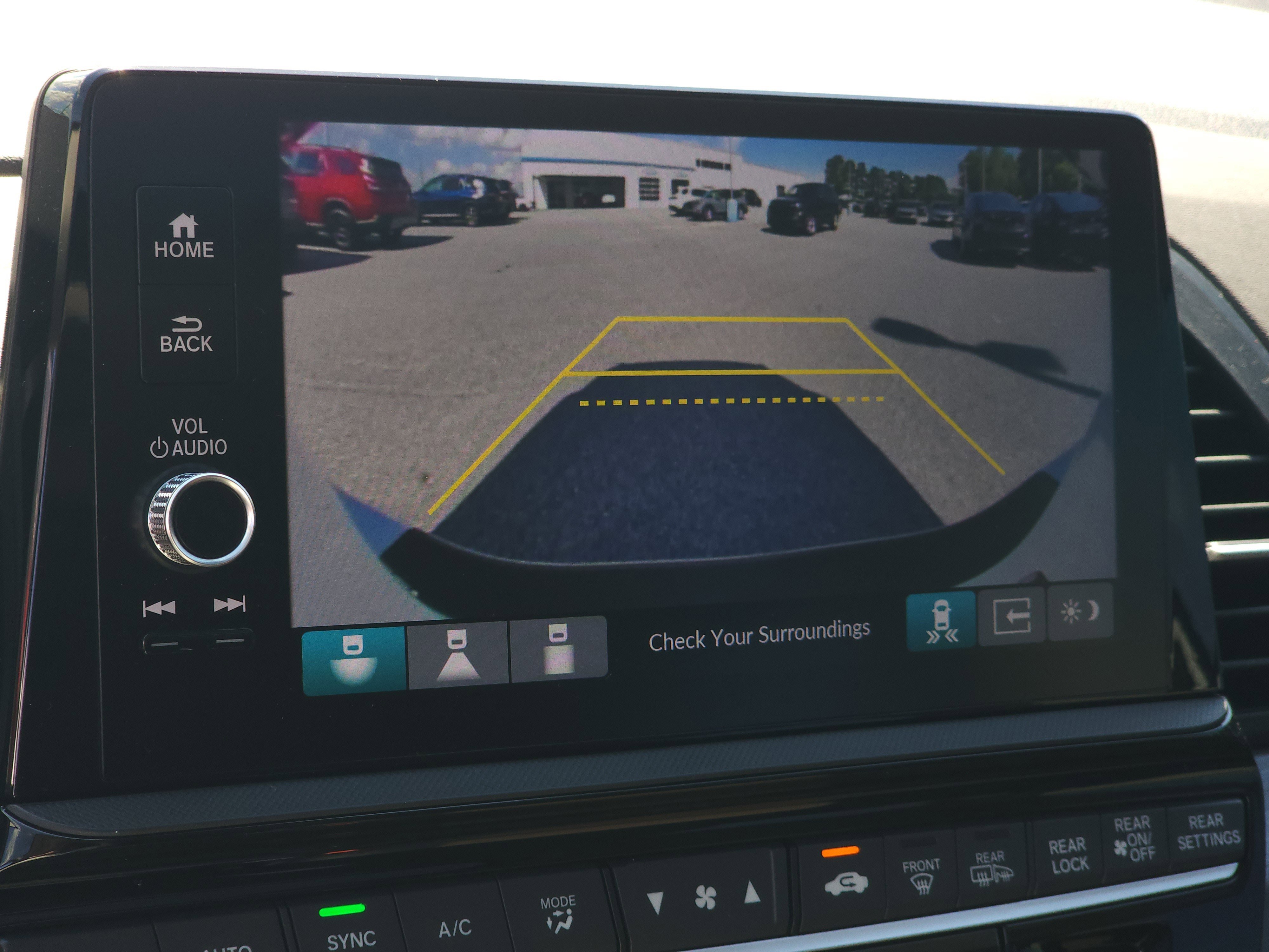 Used 2025 Honda Odyssey Elite image 24