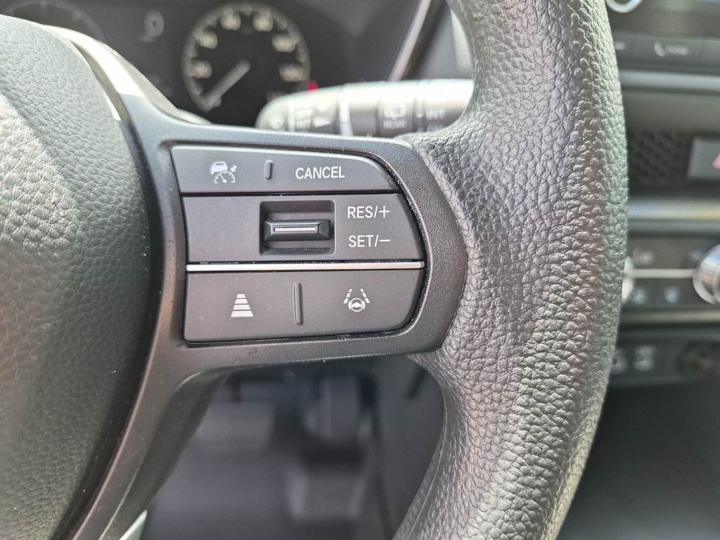 Used 2025 Honda CR-V EX image 18