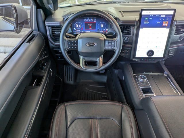 Certified 2024 Ford Expedition Limited image 5